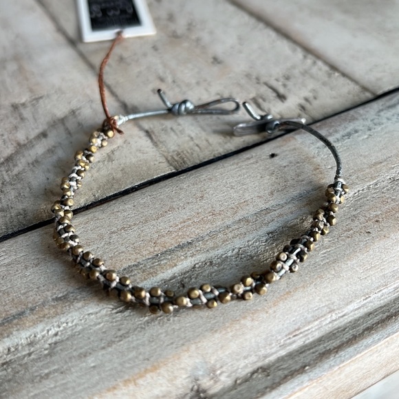 Dogeared 100 Good Wishes Twist Bracelet - Picture 3 of 9